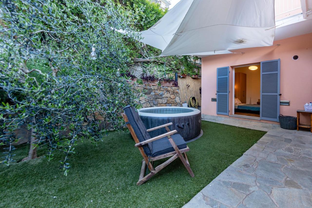 H11 Country Lux - Jacuzzi - Sanremo - Garden Exterior foto